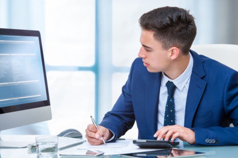 La formazione ideale per la traduzione finanziaria